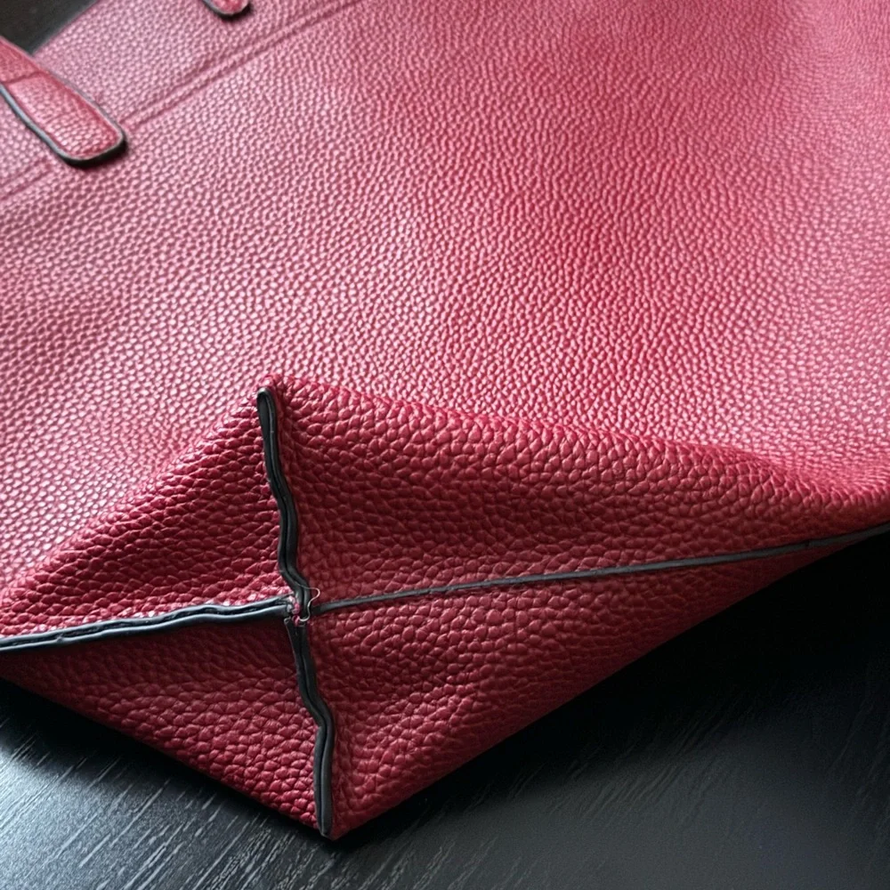 Kenneth Cole Reaction Red Pebbled Tote Bag w Pouch Work Travel